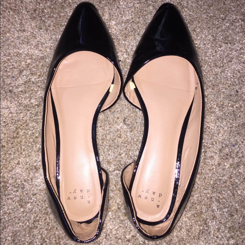 Black flats